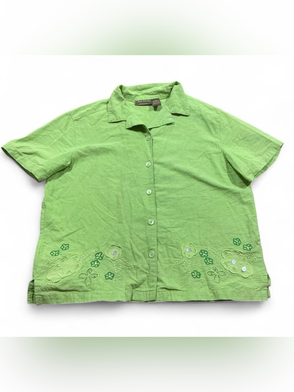Jane Ashley Light Green Embroidered Button-Down Shirt size Medium